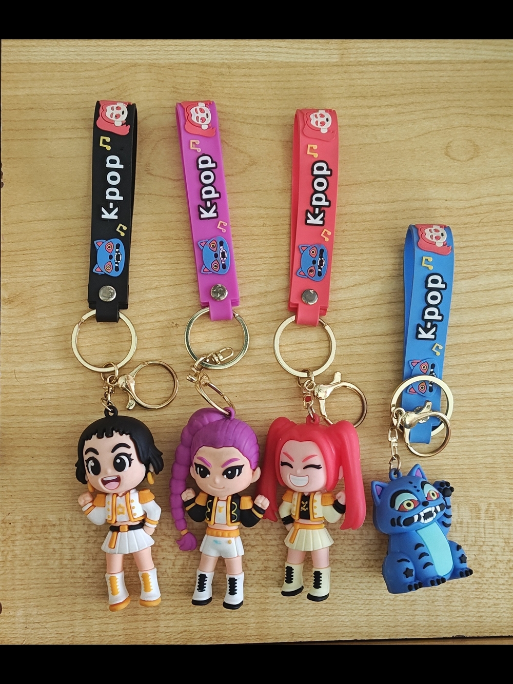 pop Girls and Mascot Keychain Set Of 4